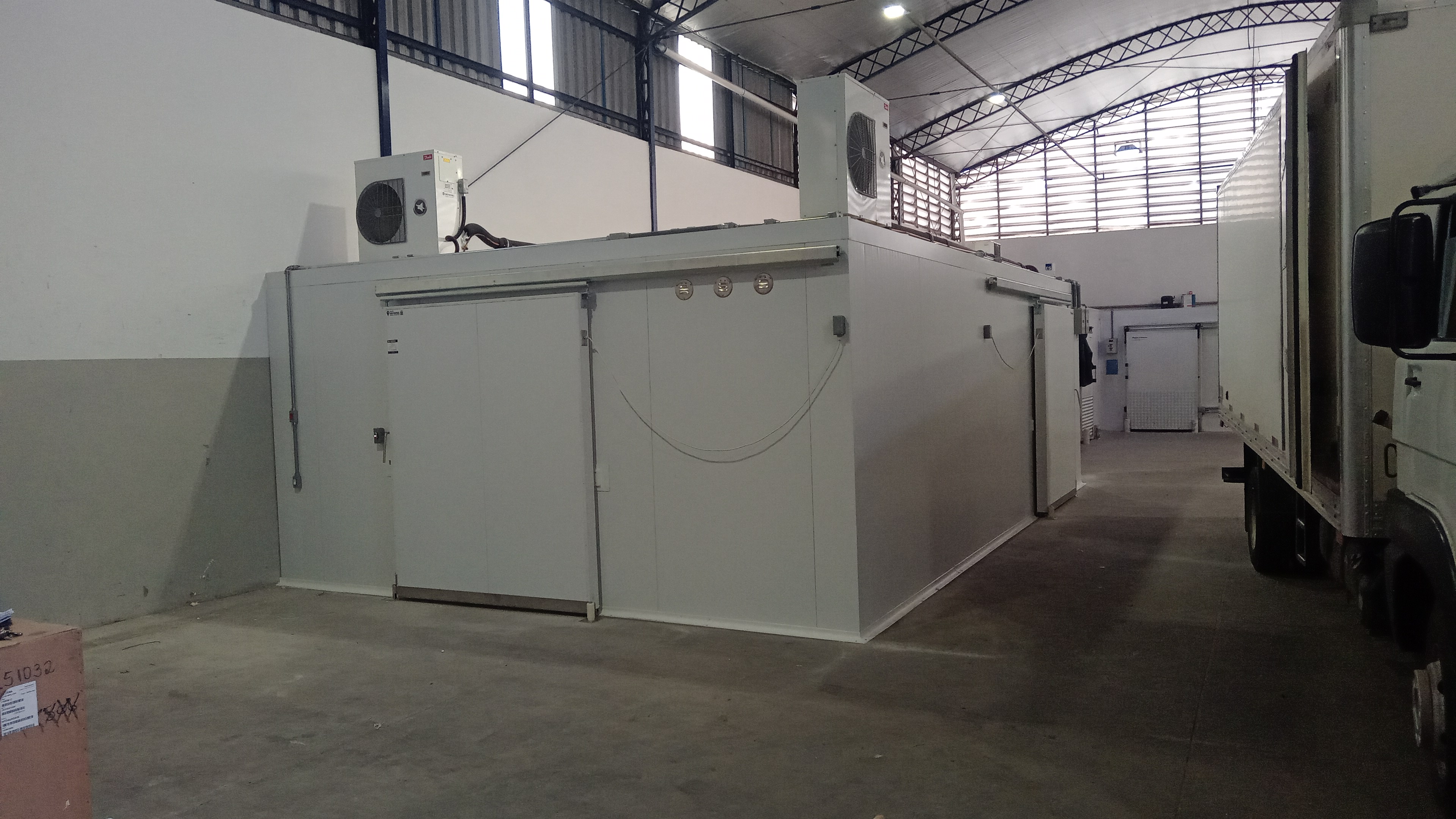 Câmara Congelada Para Açougues??